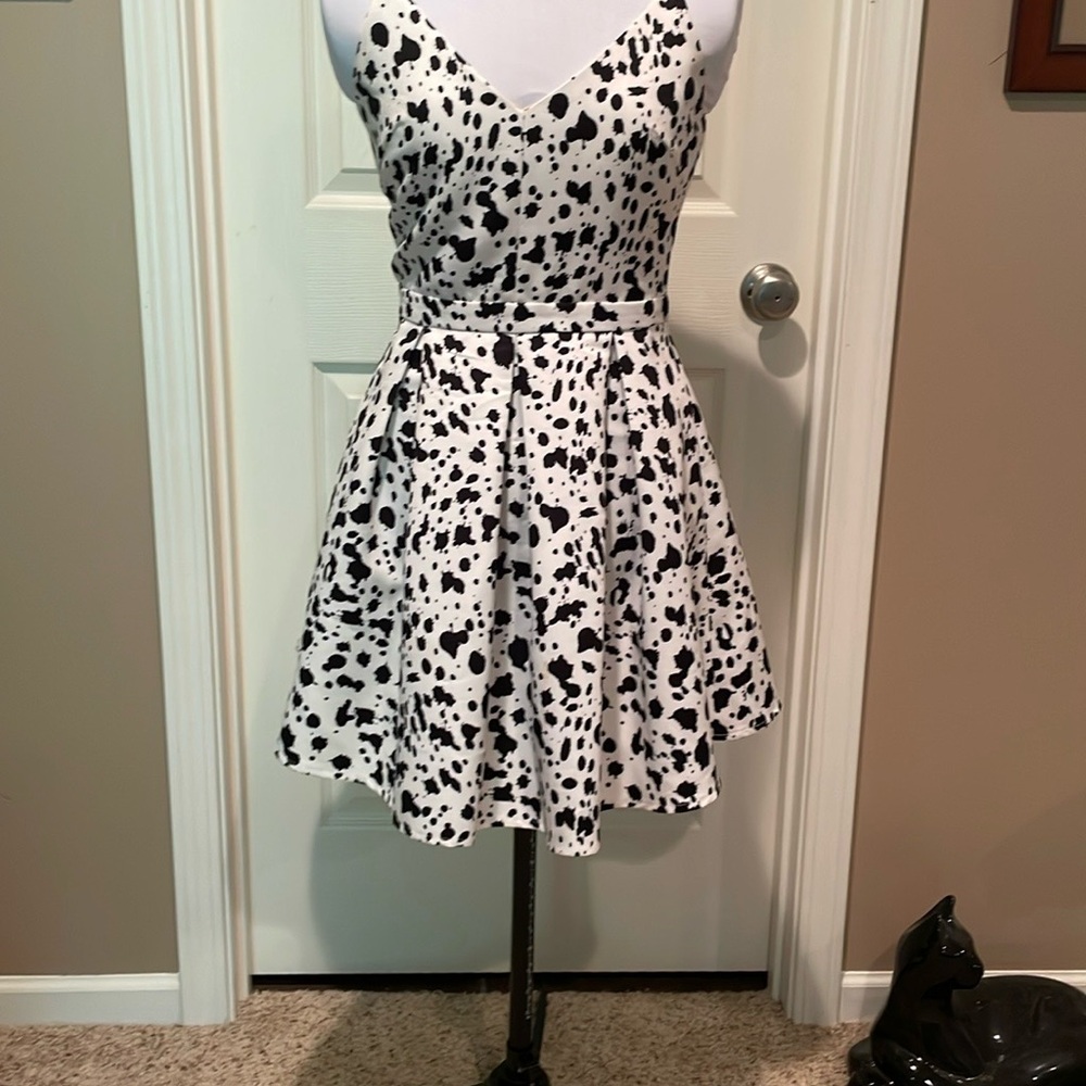 Black and White Spotted Dress Size S
